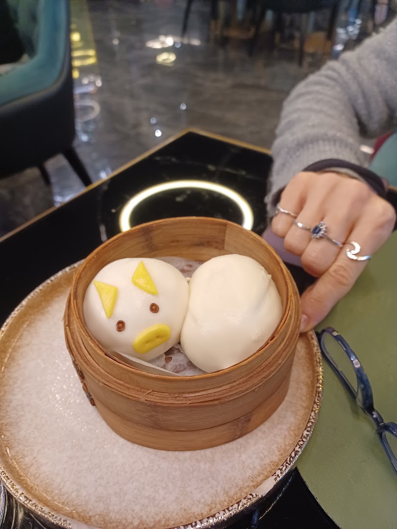 K Kaiseki Sushi Restaurant - Ambivere