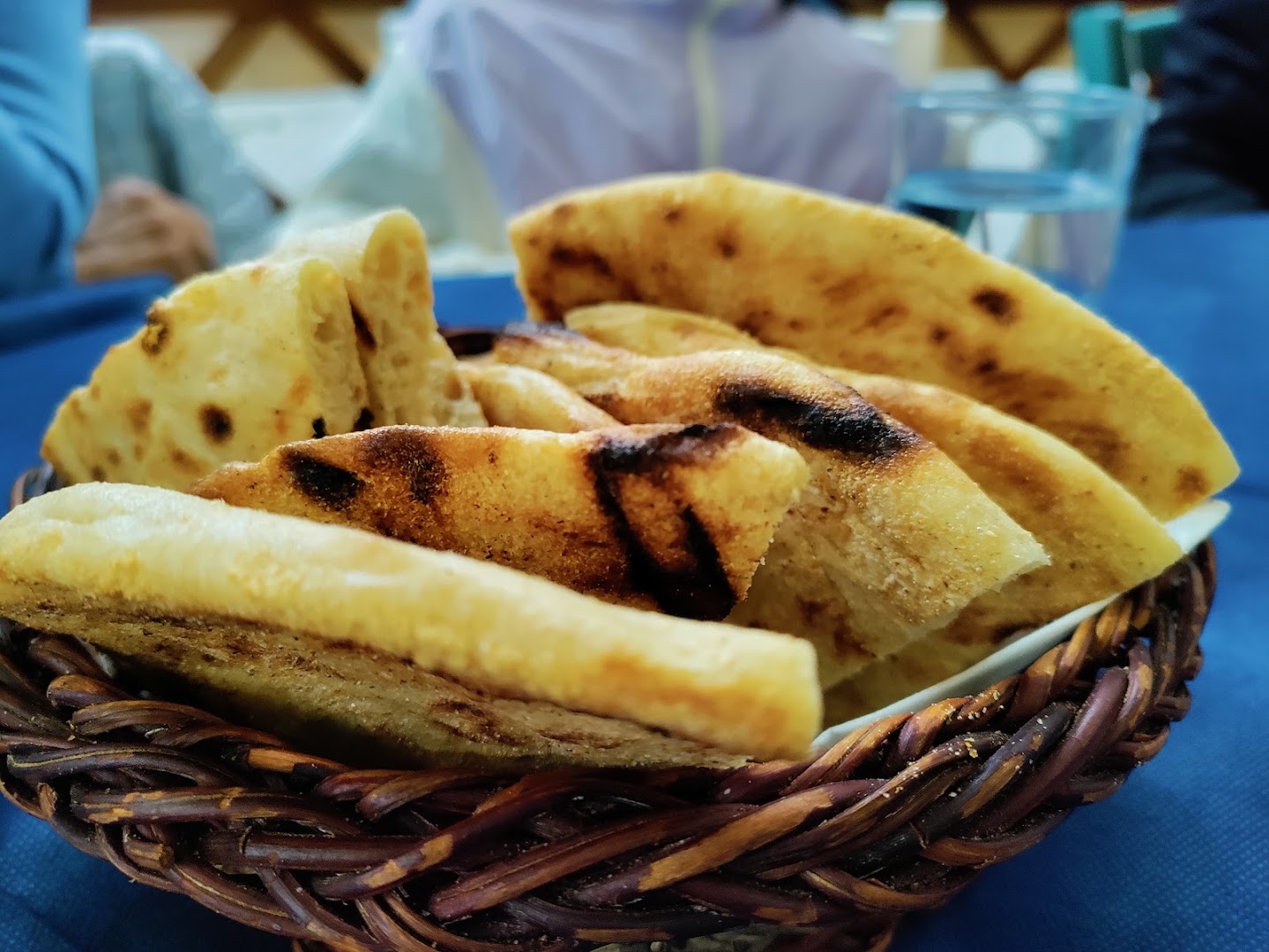 Kalimera l’angolo greco