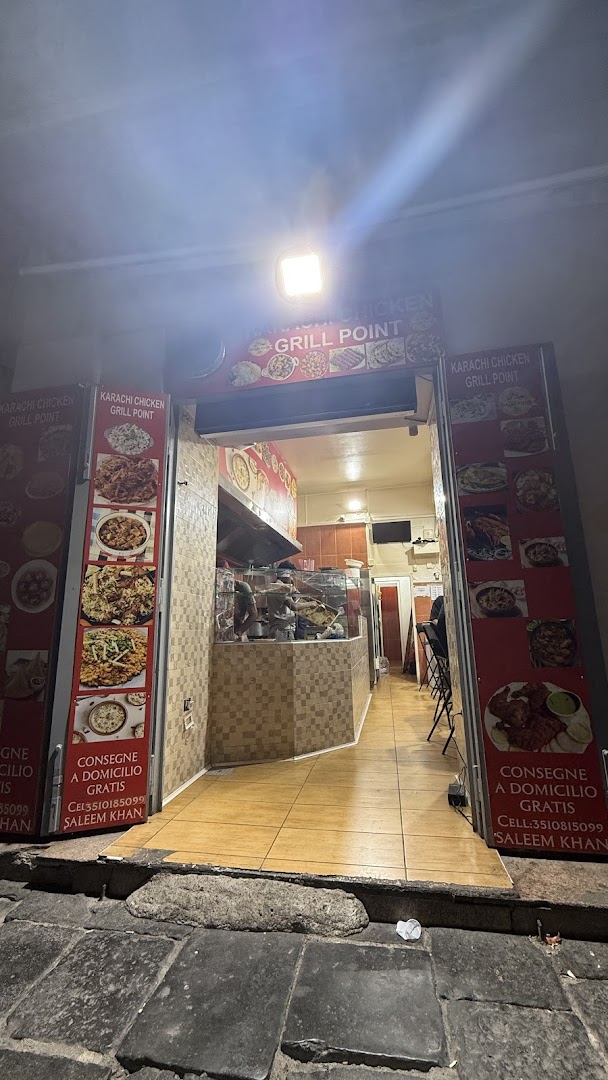 Karachi Chicken Grill Point, Napoli