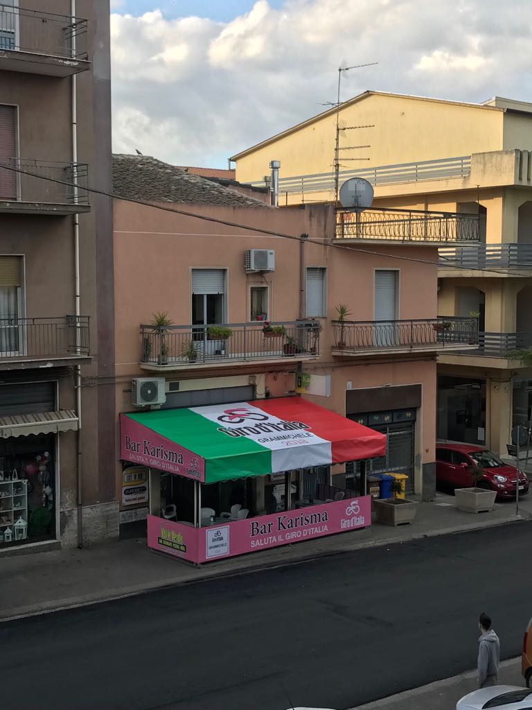 Karisma Bar