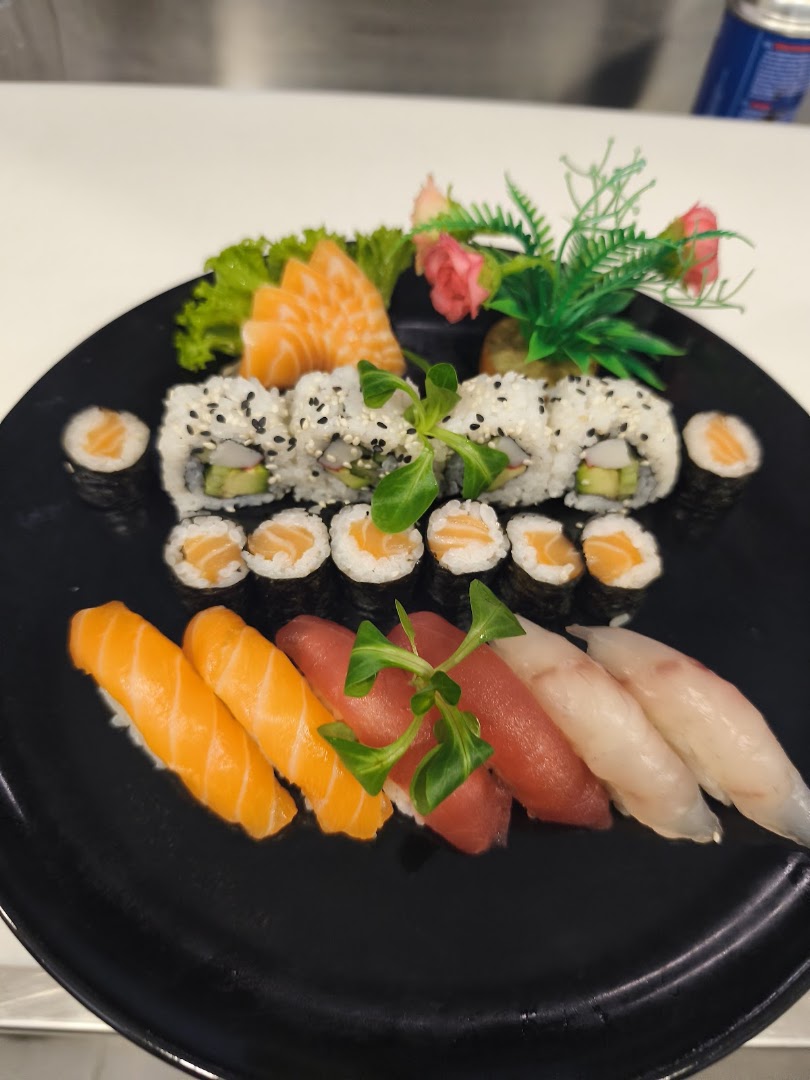 Kasumi Sushi Restaurant & Cucina Italiana, Brembate