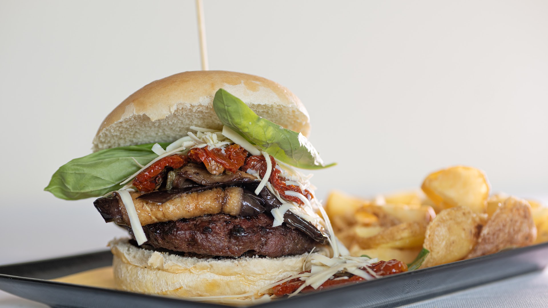Keb - kitchen & beverage