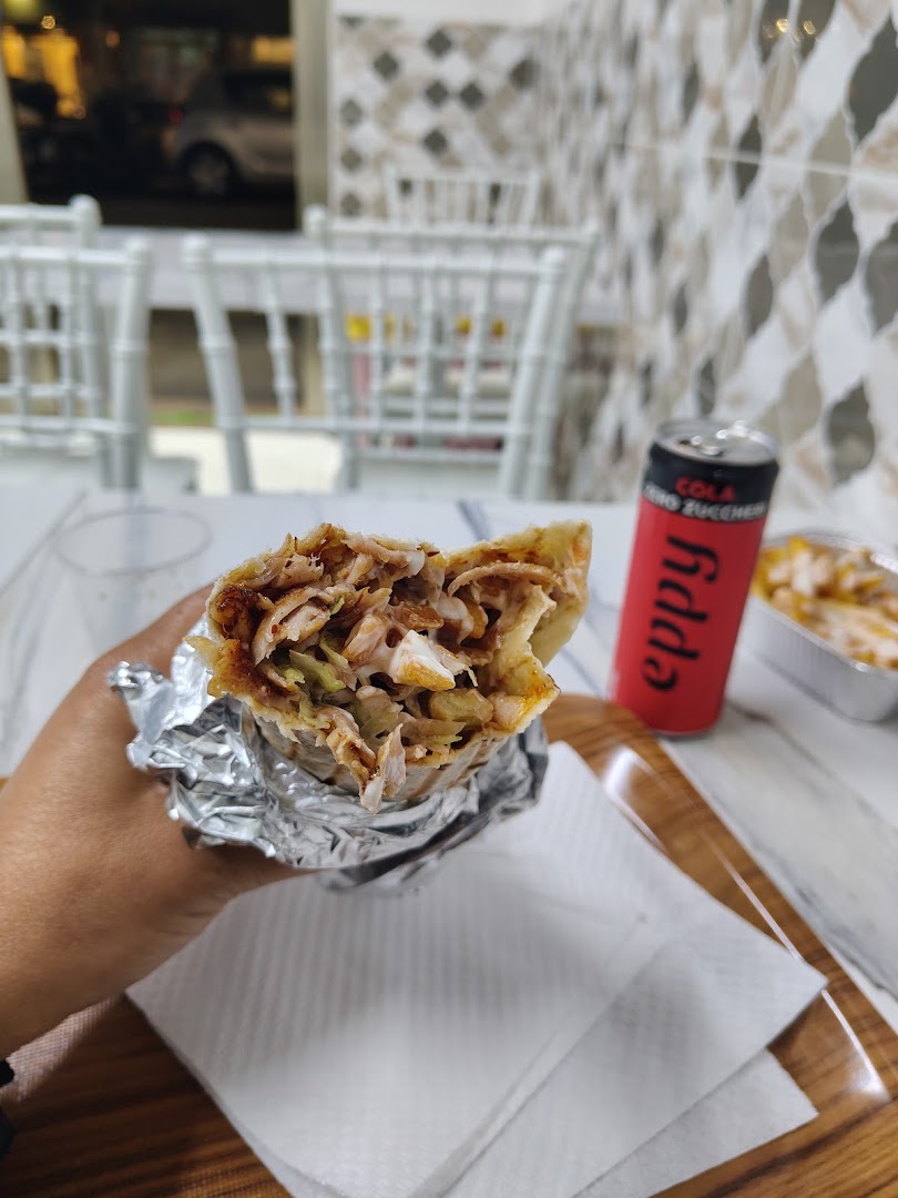 Kebab Azzurro e ristorante arabo (halal)