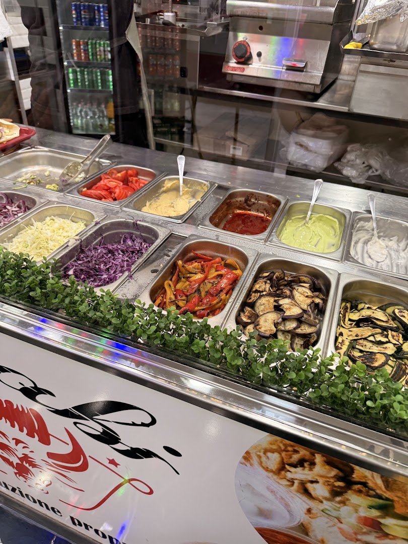 Kebabi Pizza, Roma