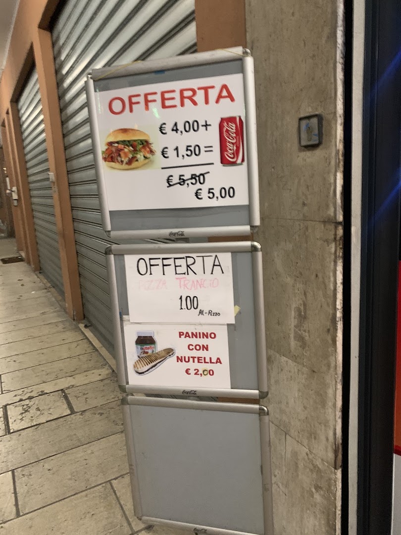 Khan pizza kebab