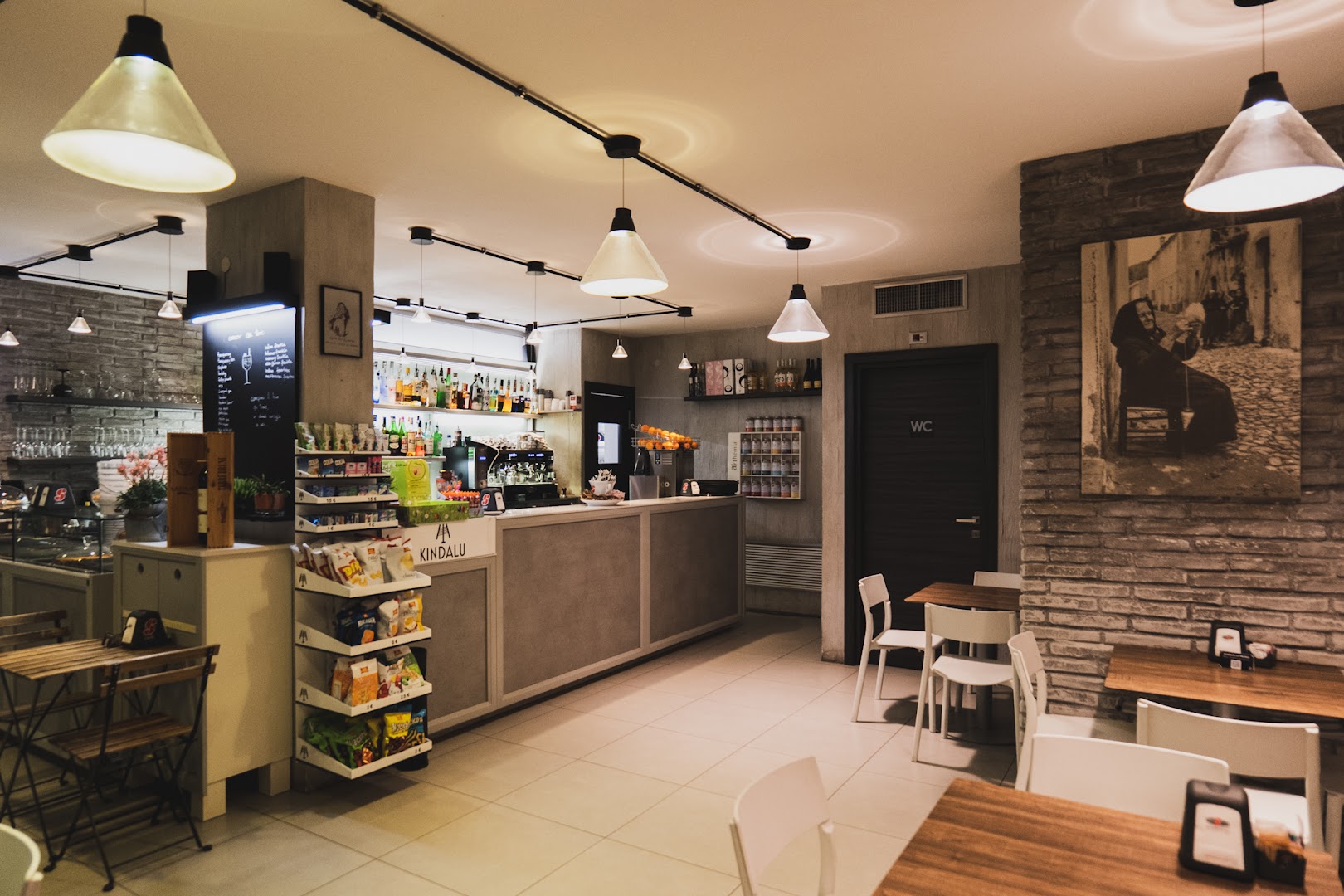 Kindalu Lounge Bar