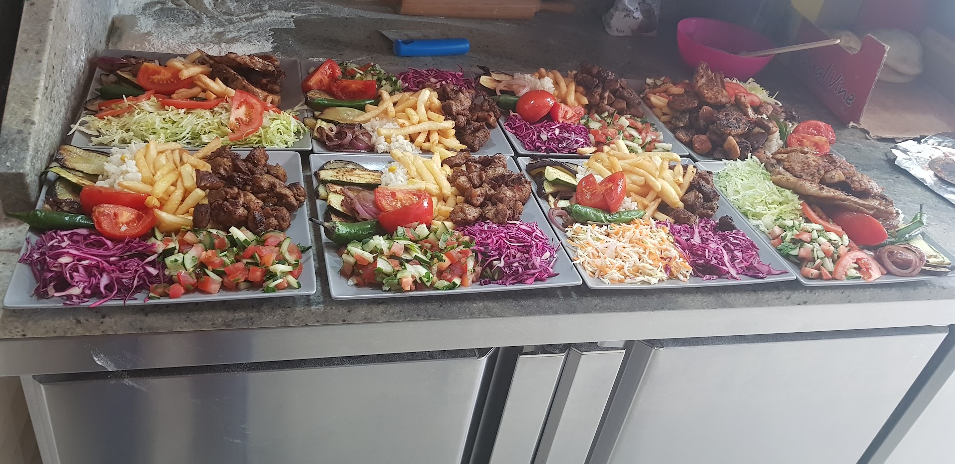 King istanbul kebap e pizzeria e GRİLL