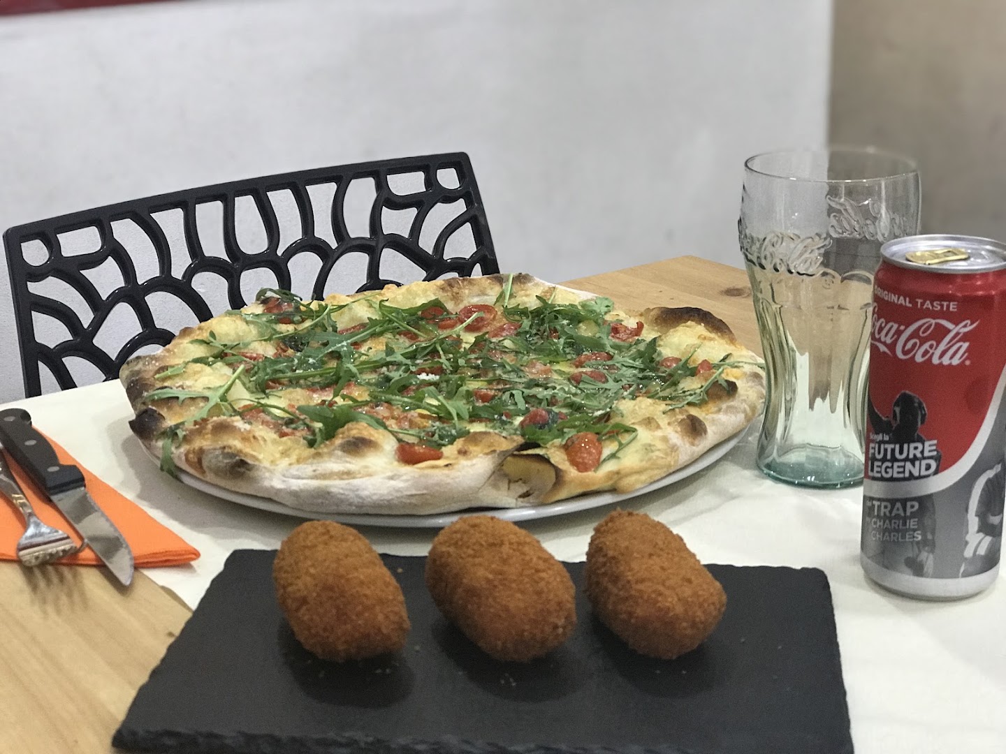 Kiss Pizza
