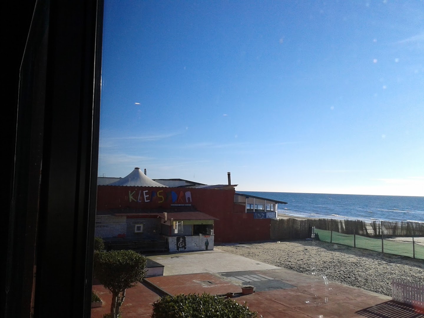 Klepsydra beach
