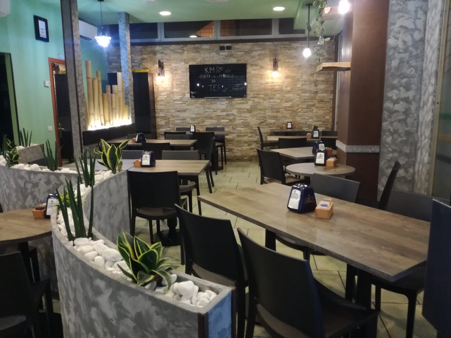 Kmzero Cafe' Snc