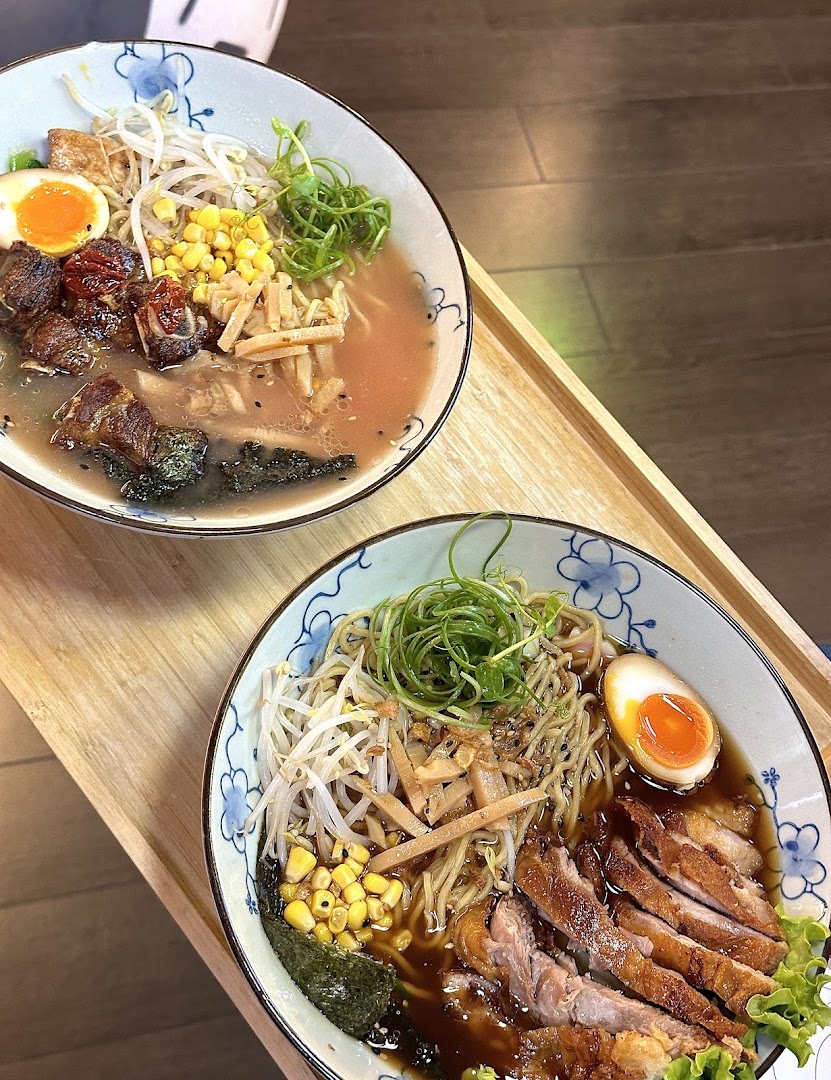 Koi Ramen, Como