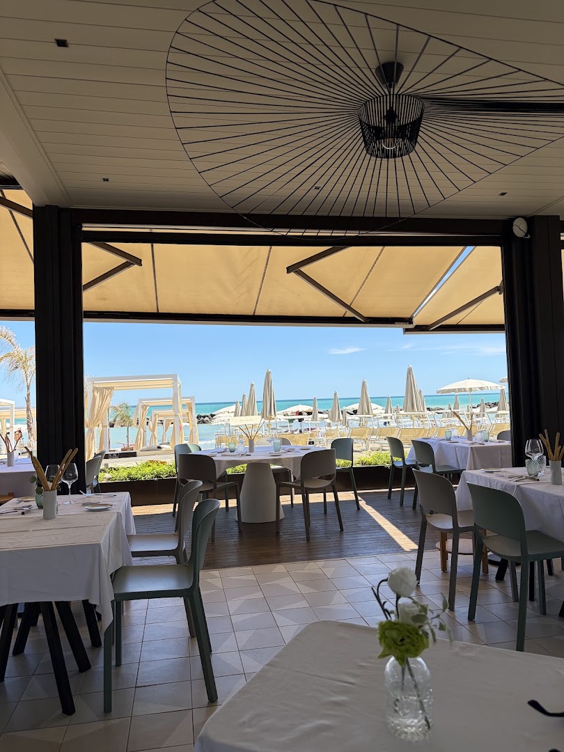 koko beach & restaurant