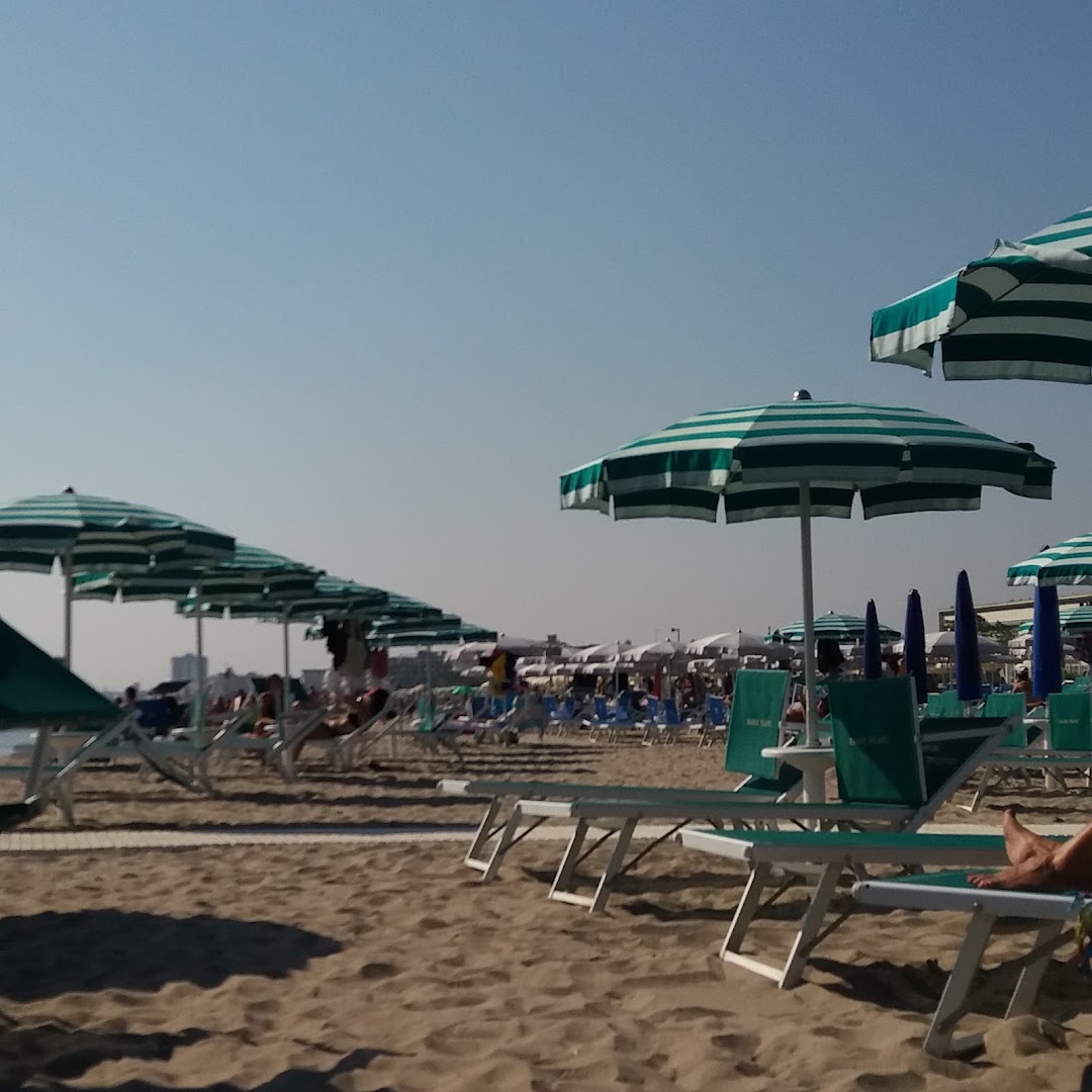 Kontiki Beach .86