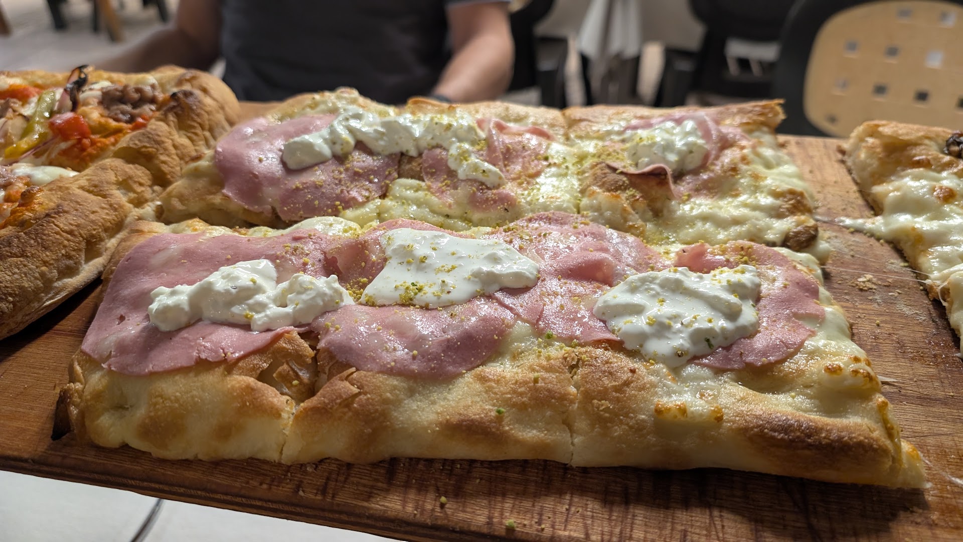 Kosmos Trattoria Ristorante Pizzeria