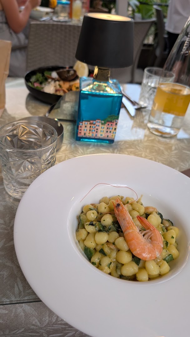 KraKen Restaurant and Spirits