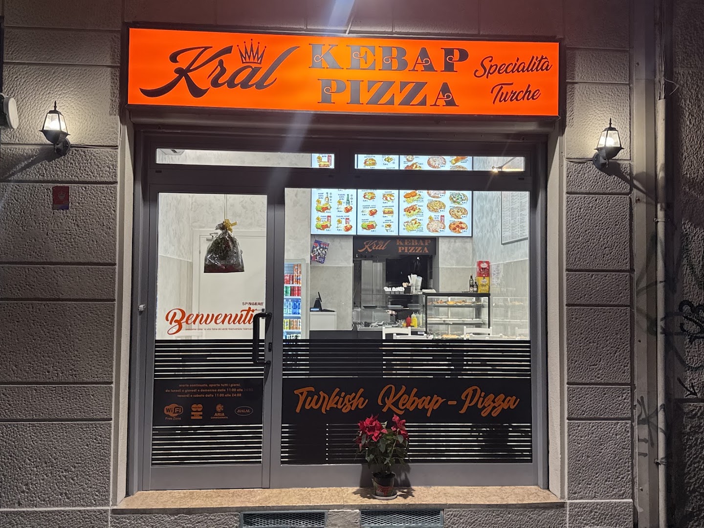 Kral Kebap Pizza, Milano