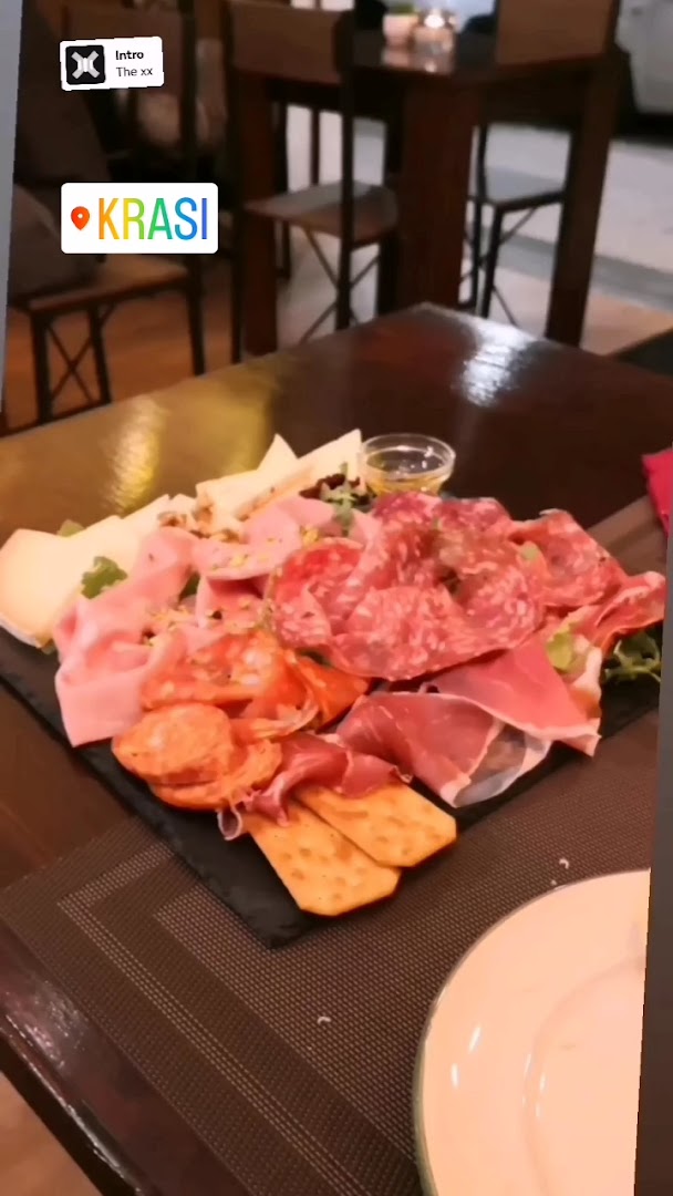 Krasí