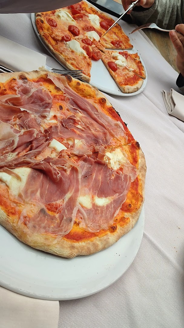 KUSK La Locanda • Bar Ristorante Pizzeria