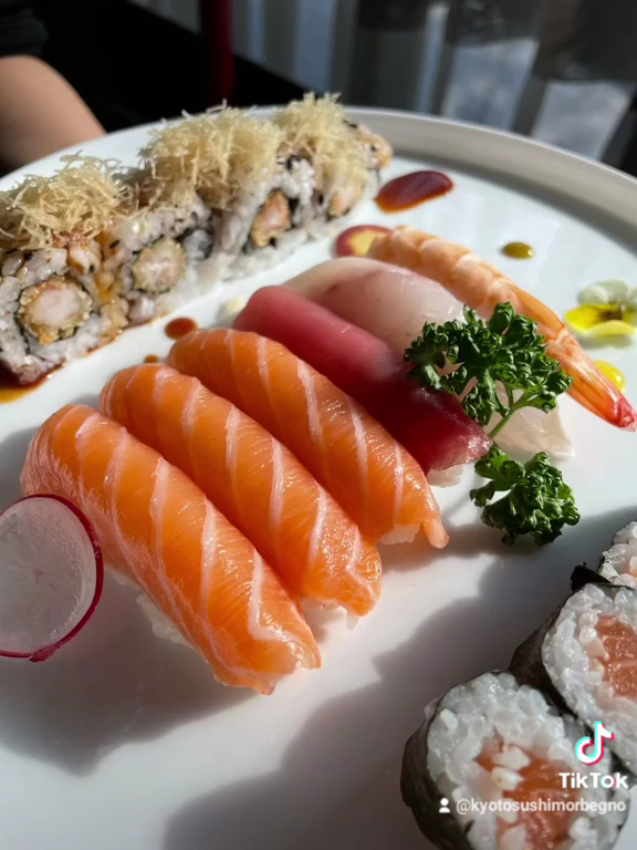 Kyoto~Sushi Restaurant