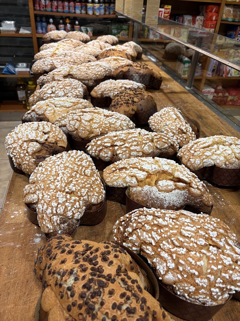 L' Angolo Dei Sapori... 🍞 🍕 🍰🍦🍾🌭 Roma