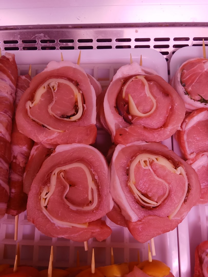 L' ANGOLO DELLA BONTÀ Macelleria Salumeria Alimentari Frutta e Verdura Rosticceria