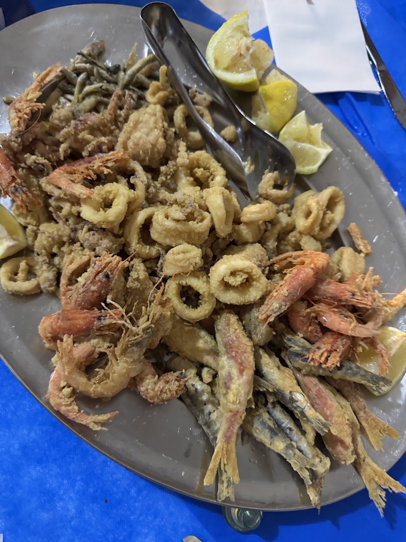 L' Arco del Pesce Percheria Trattoria di Mare