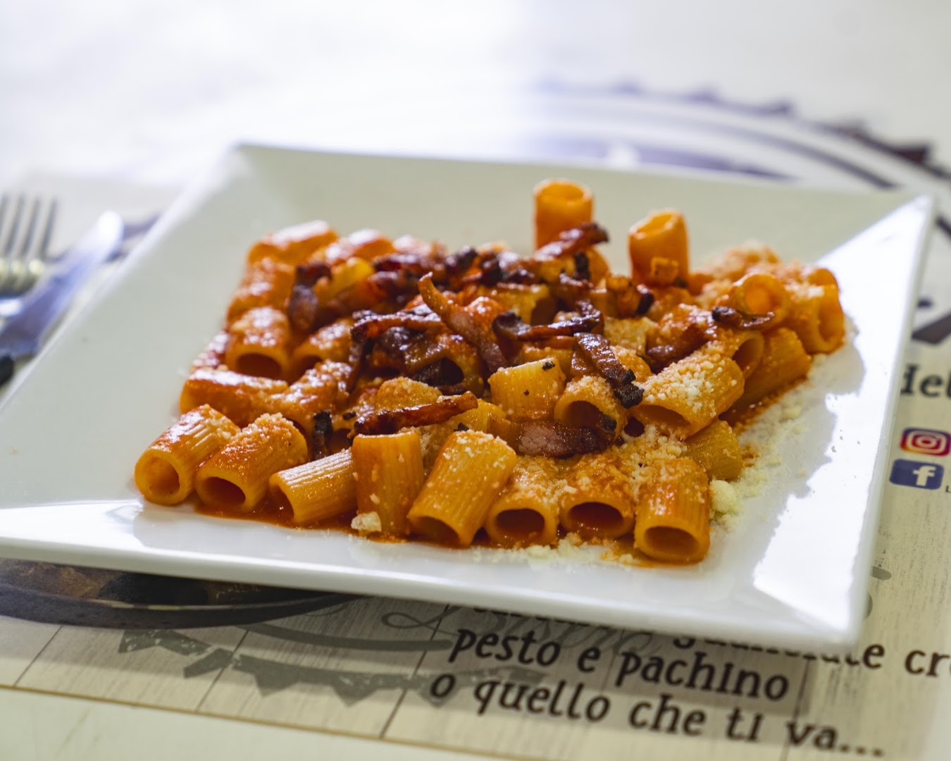 L' Espresso Food & Bistrot