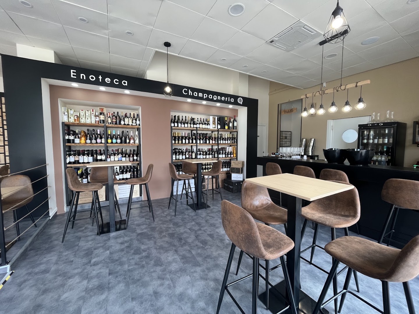 La Barrique Enoteca & Wine Bar