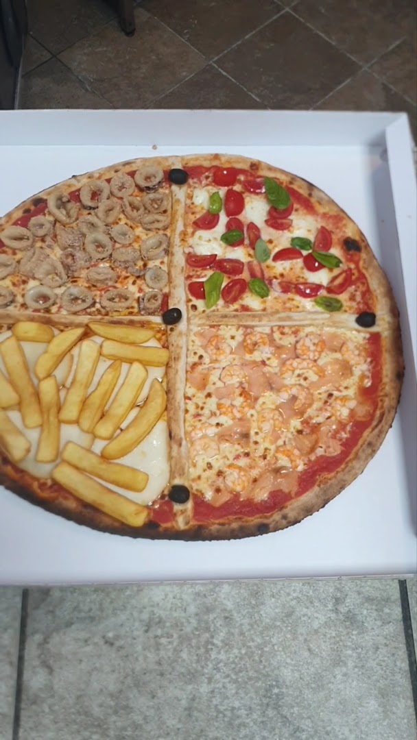 La Bella Matil Detta Pizzeria con forni a legna & Forno Gluten Free