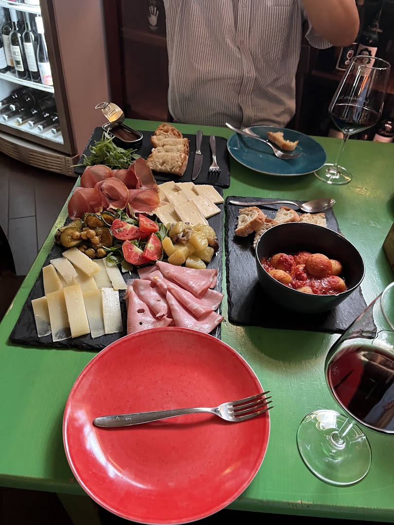 La Bodeguita Del Vino, Sambuceto