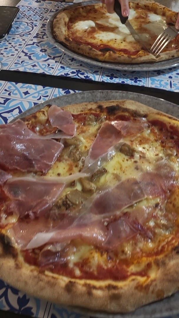 La Borgata | Bar, Pizzeria, Panini caldi