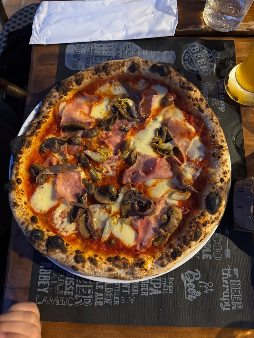 La Botte Pub Pizzeria