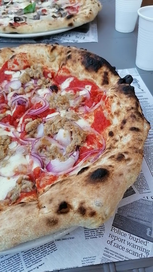 La Bottega della Pizza | Pizzeria d'asporto forno a legna Modena | Servizio di consegna a domicilio
