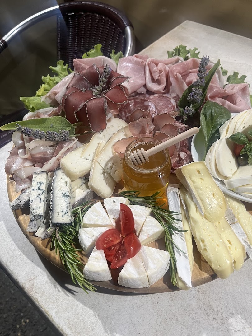 La bottega di Frassinere