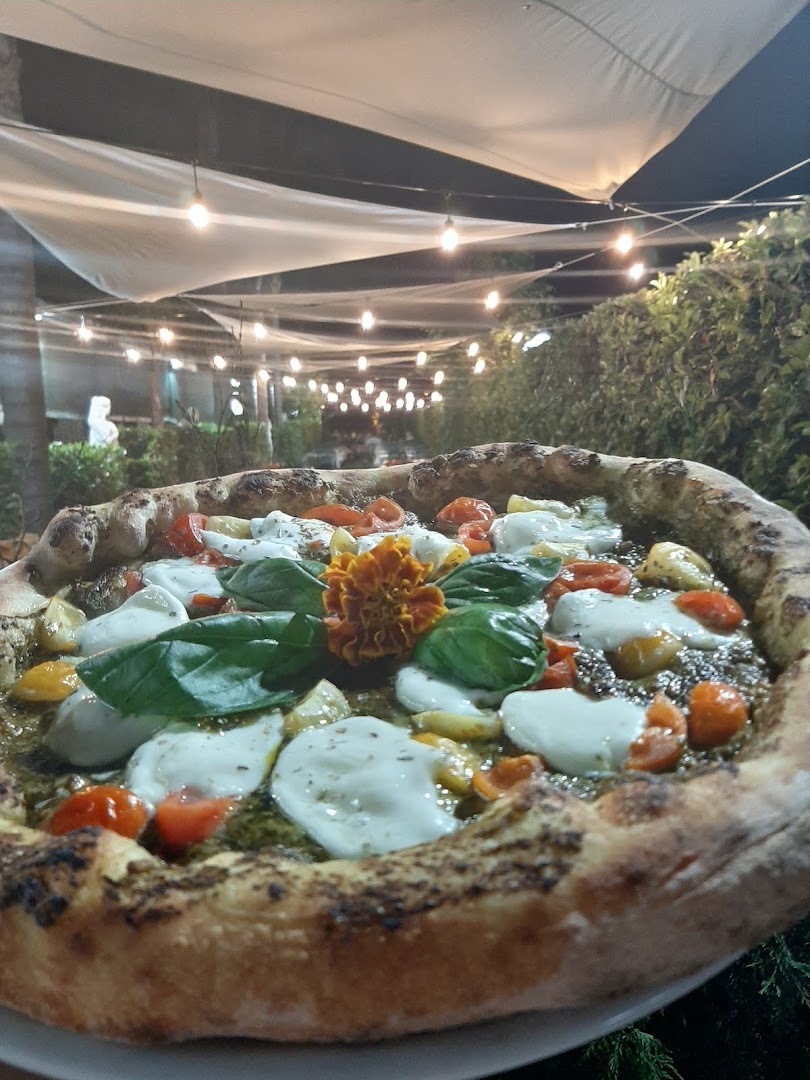 La Brace D'Oro il giardinetto, Scafati