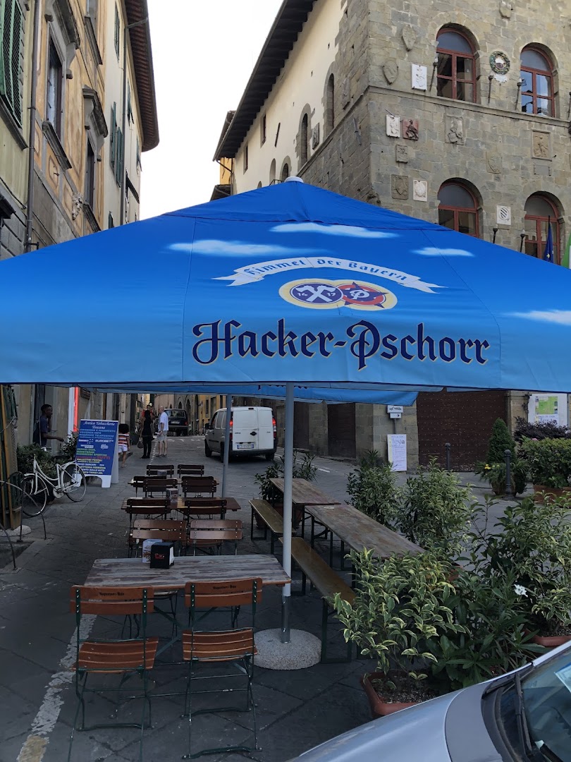 La Buca Gasthaus, Pescia