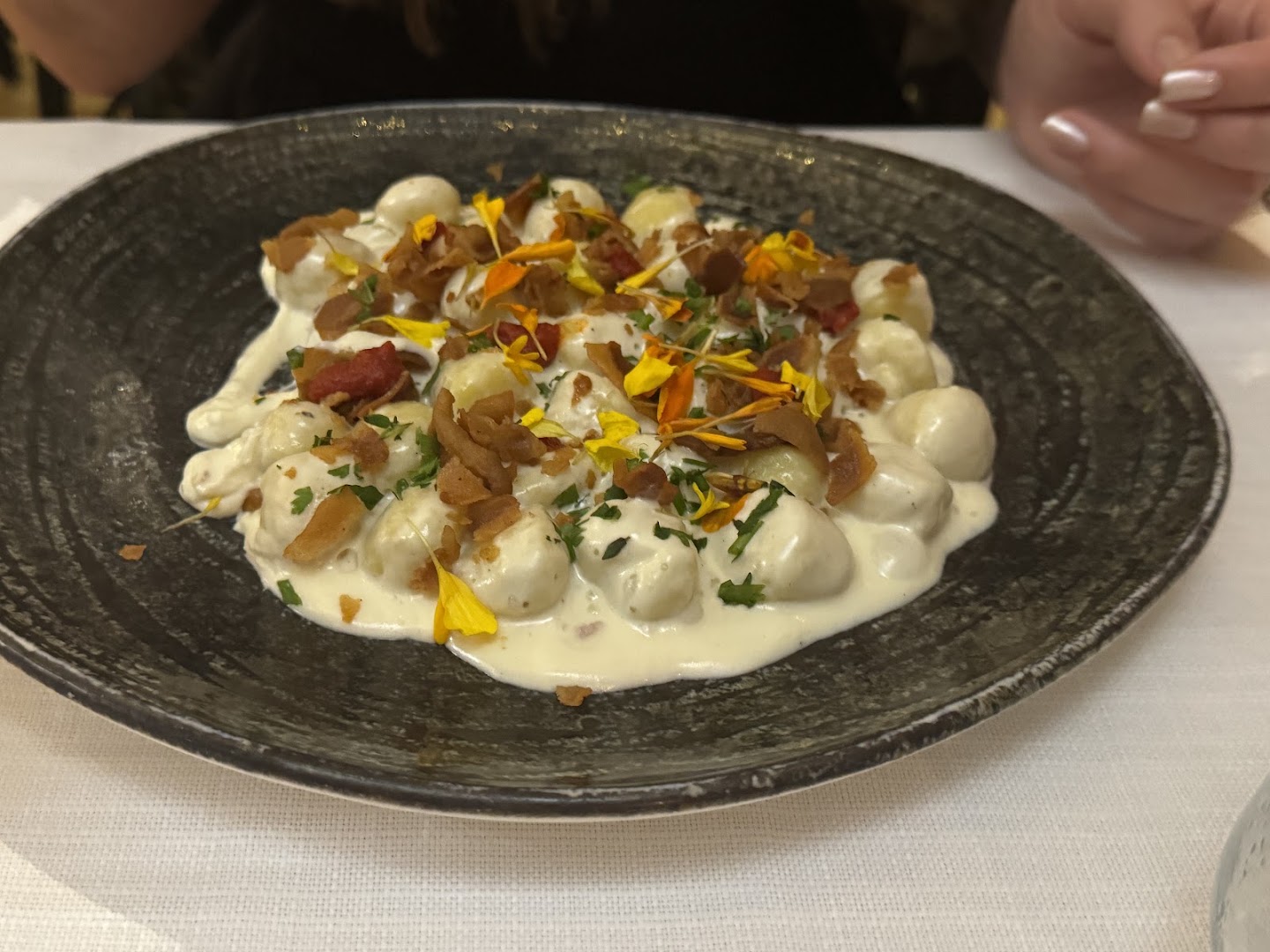 La Buchetta Food & Wine Restaurant