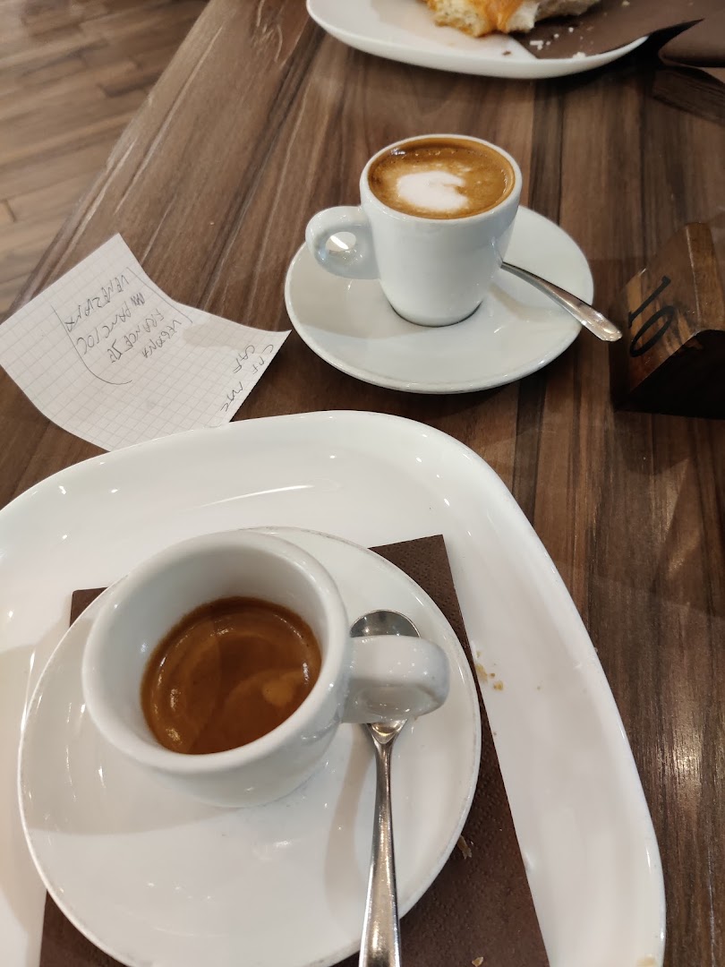 La Buongustaia Caffetteria Pasticceria Di Naty Bernardo