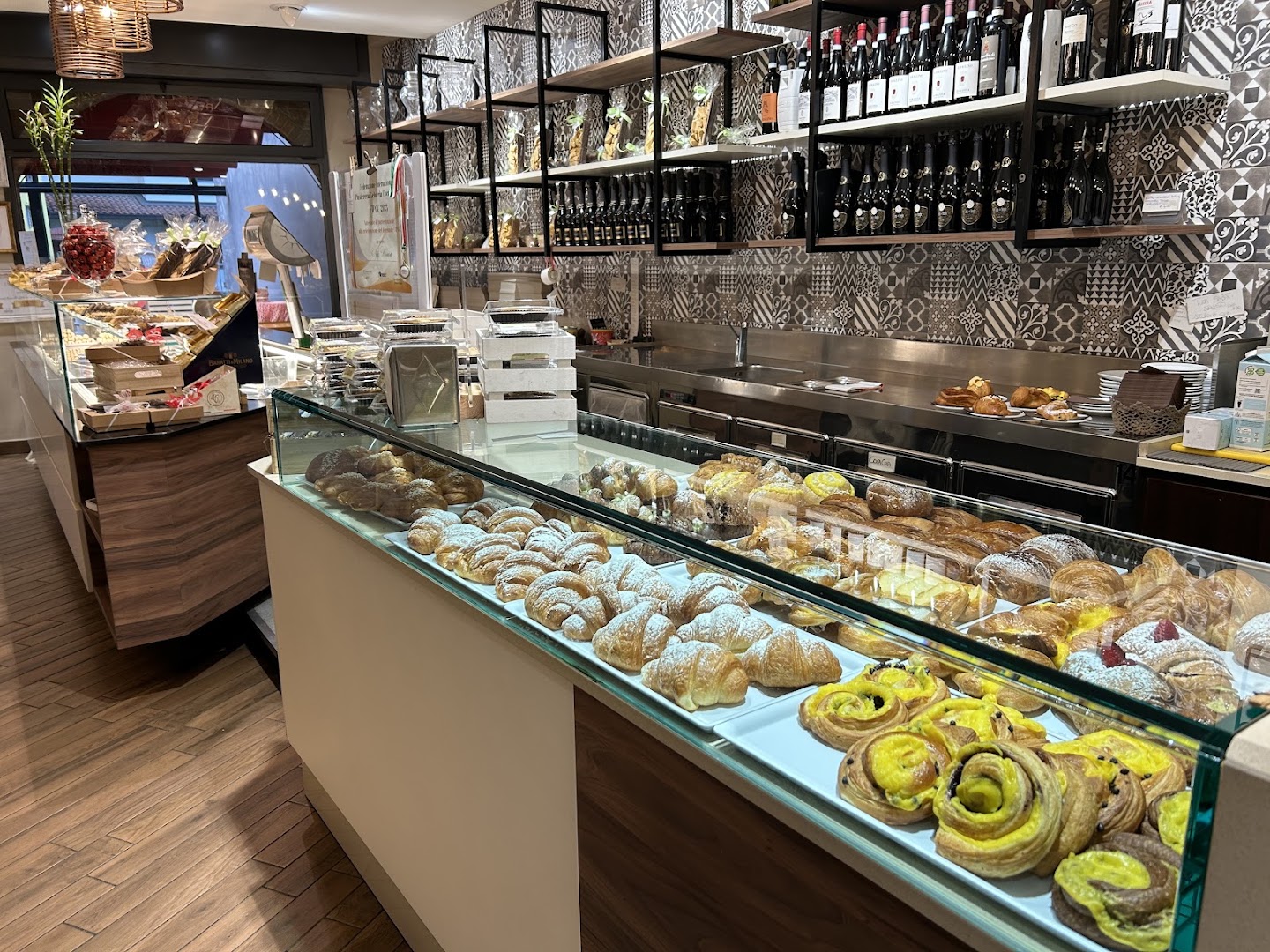 La Buongustaia Caffetteria Pasticceria Di Naty Bernardo