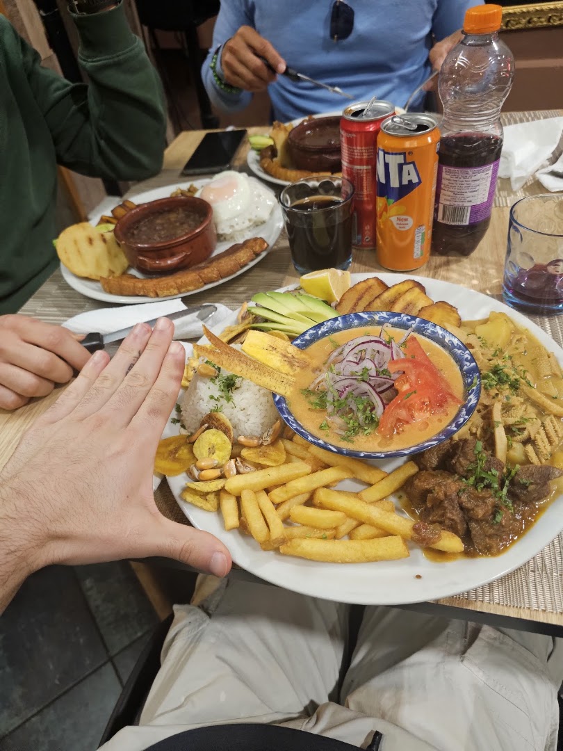 LA CABAÑA DEL SABOR ECUADOR-COLOMBIA