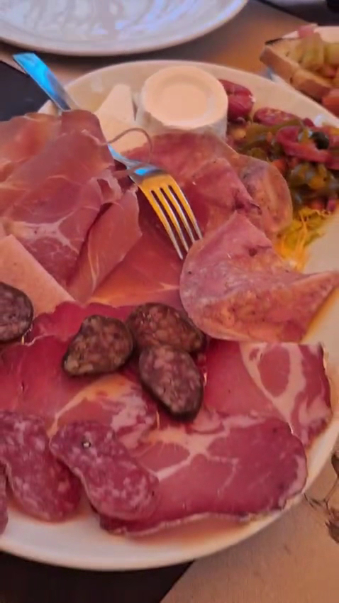 La Cantina Dell' Arrosticino
