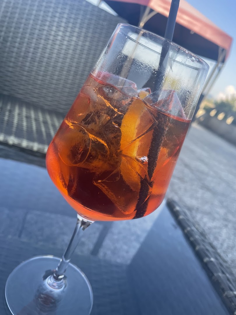 La Capannina Wine Bar