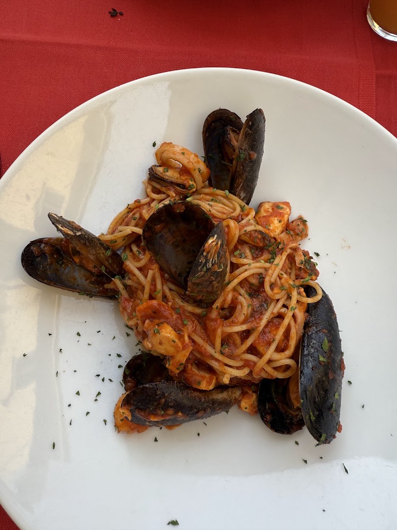 La Capri, Lecco
