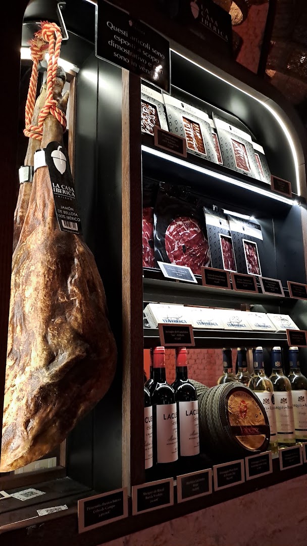 La Casa Iberica - Viale Premuda 1