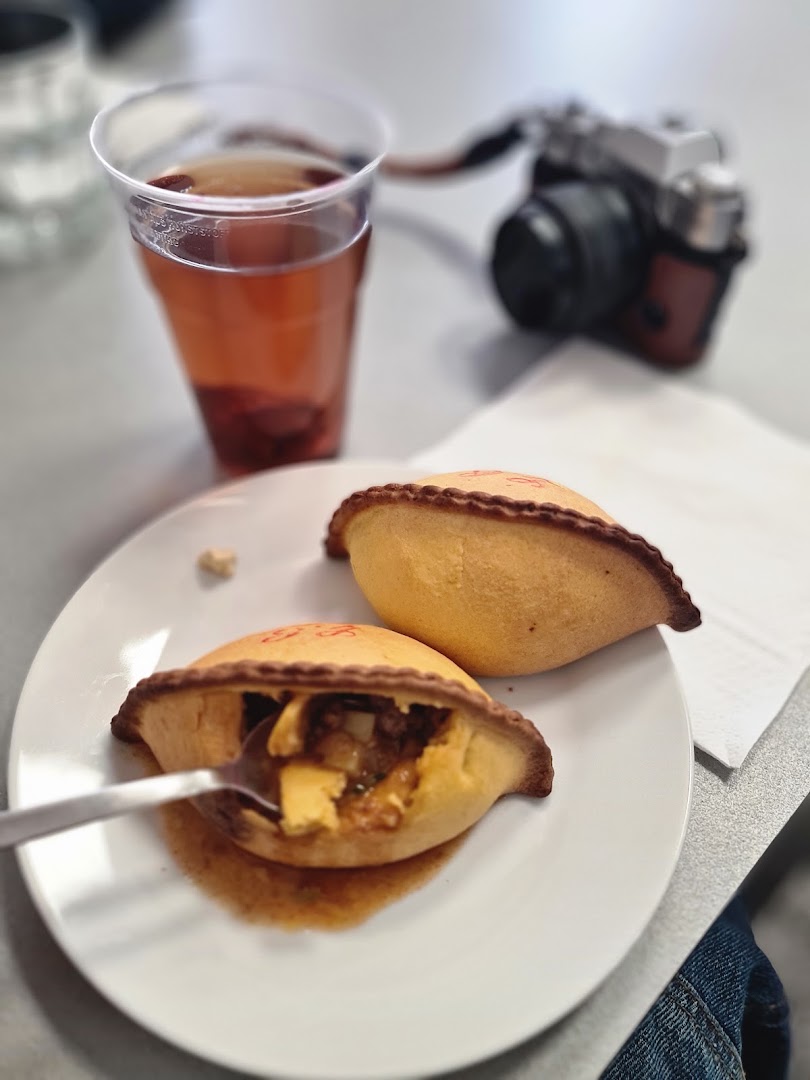 La Casita Gastronomia Boliviana