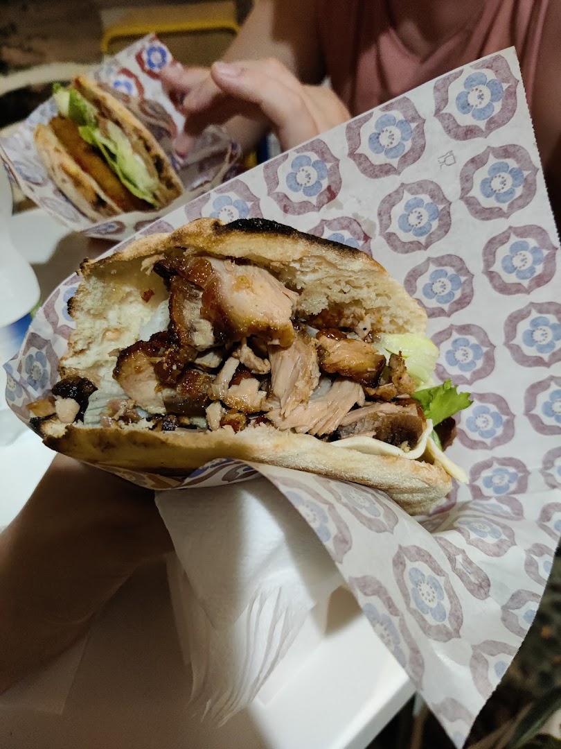 La Cattedrale Street Food