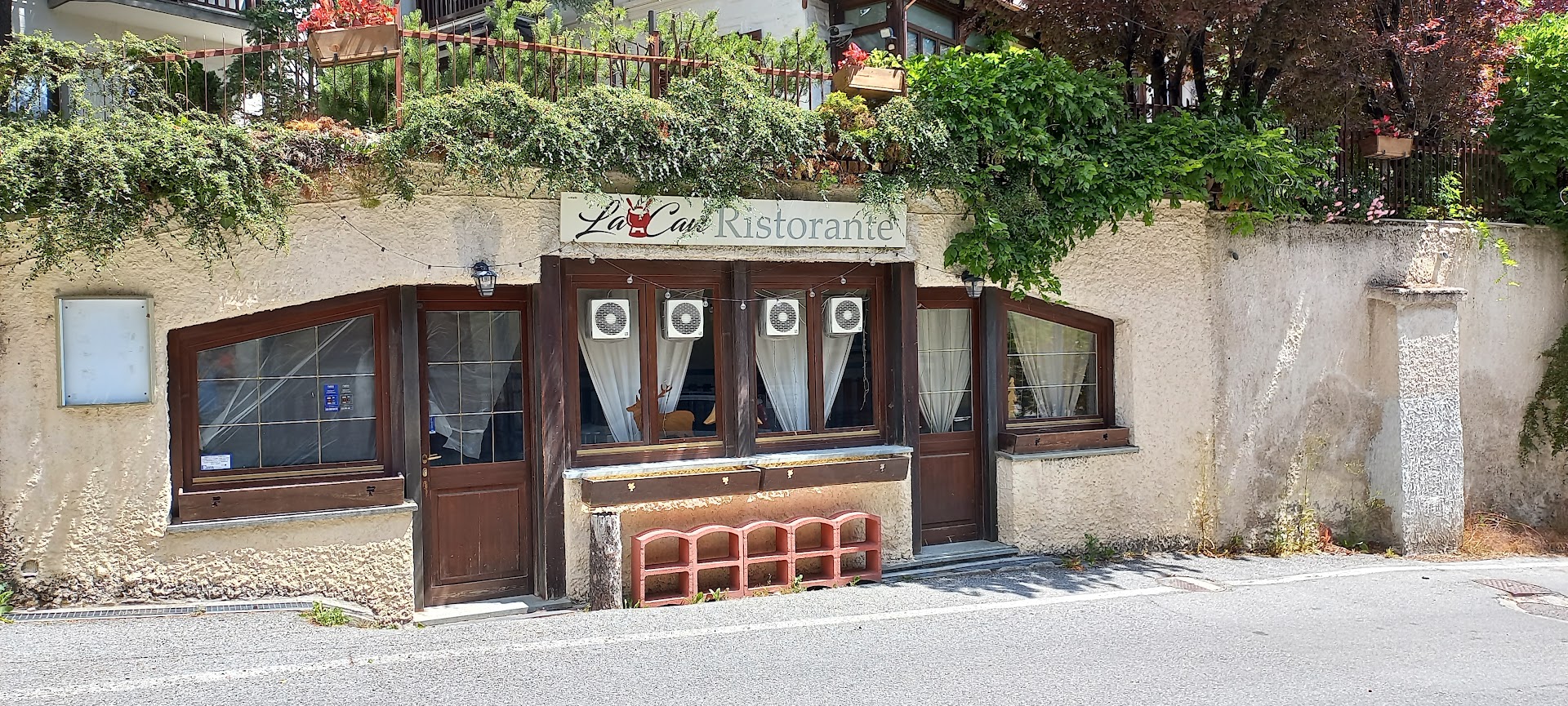 La Cave