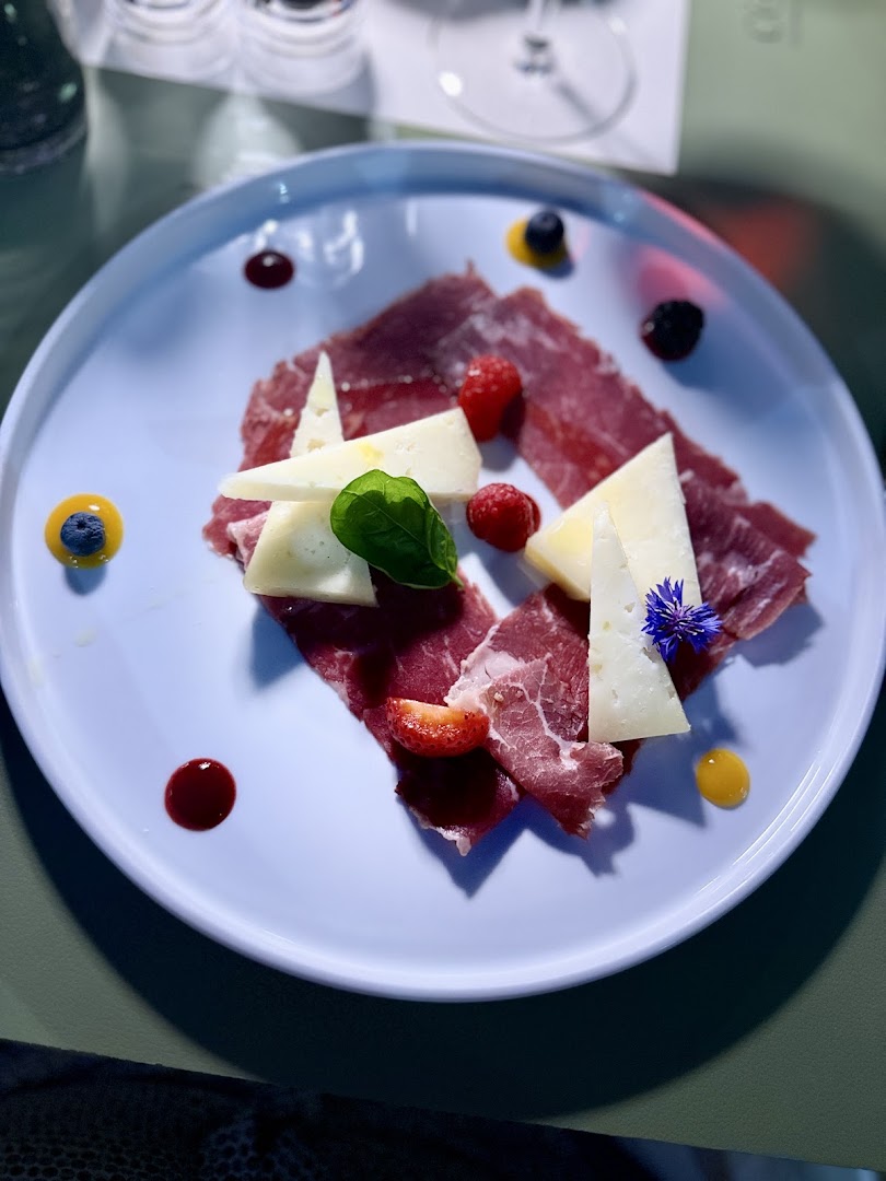 La Còrt Cucina & Vino