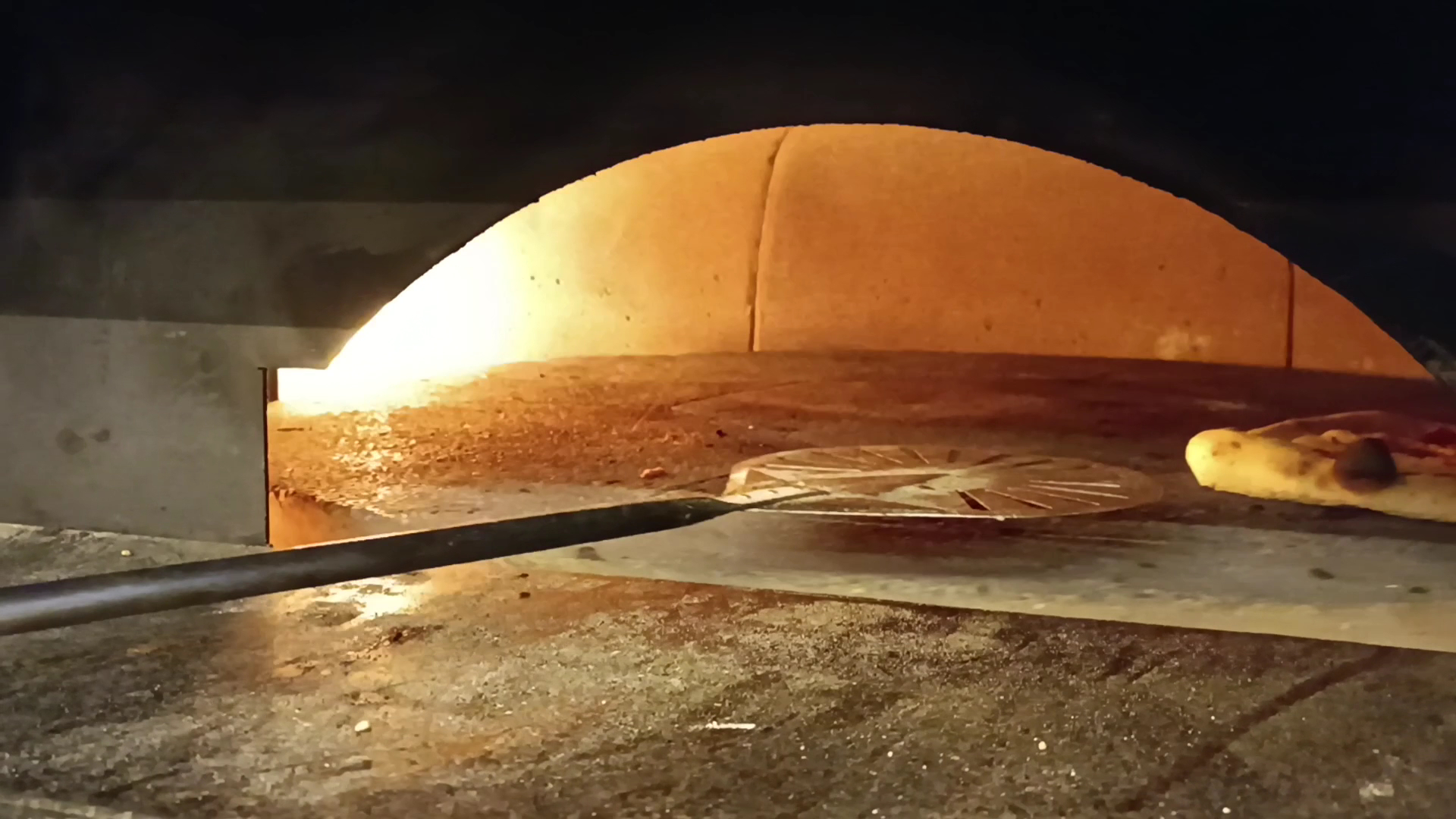 La Crusca Food & Drink - Pizzeria e Ristorante, Pradalunga
