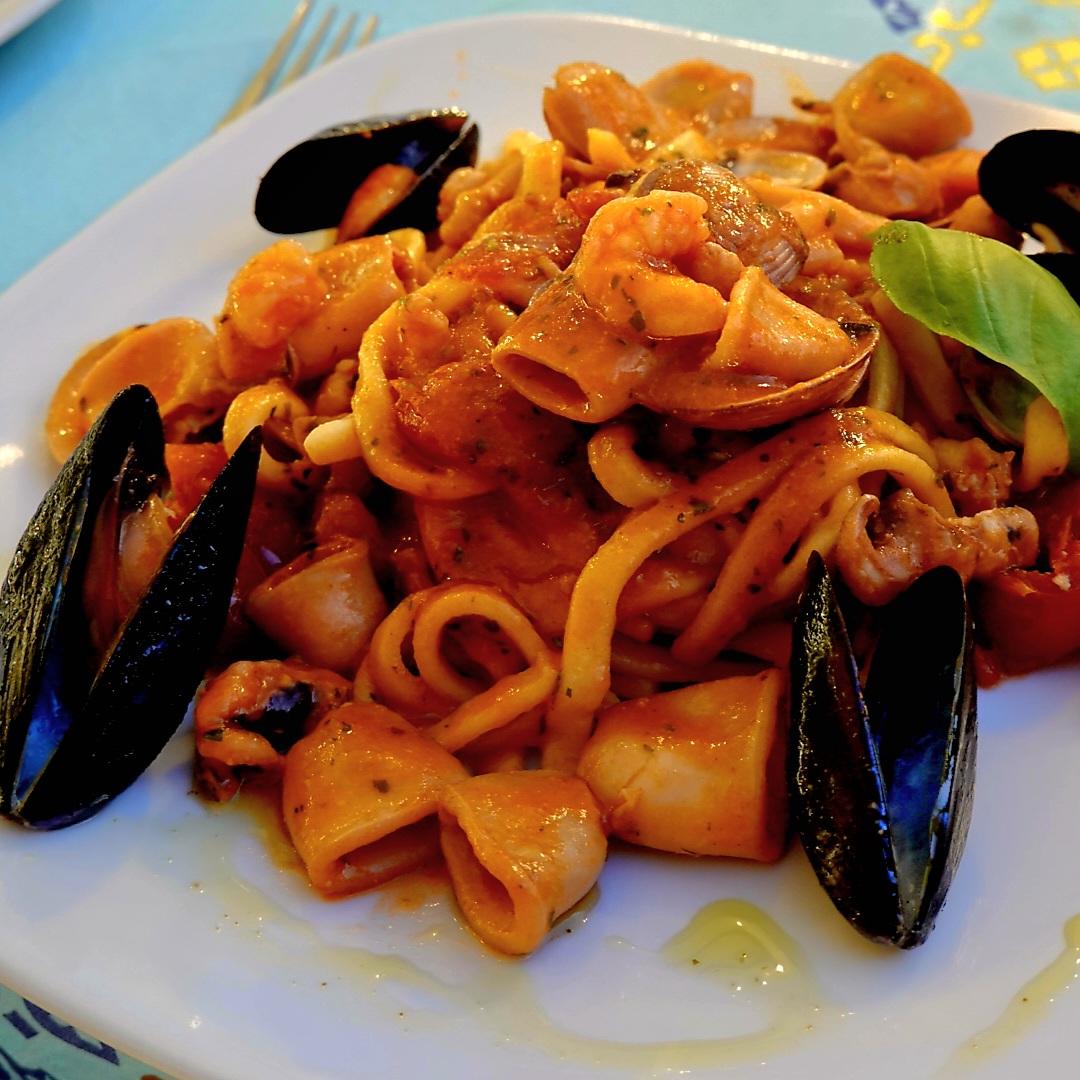 La Cucchiara Trattoria